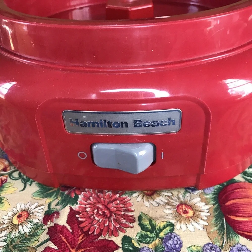 Hamilton Beach‎ 68881 1.5 Quart Red Ice Cream Maker Motor/Base Only